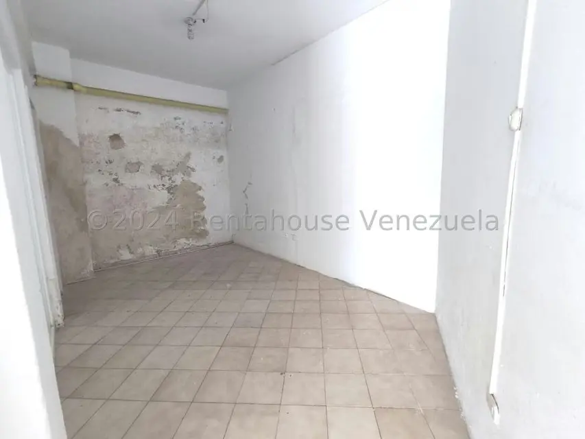 Comercial (Local Comercial) en Venta en Zona Centro, Aragua - 31
