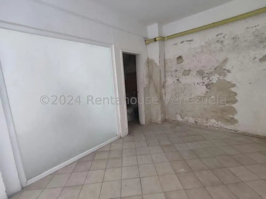 Comercial (Local Comercial) en Venta en Zona Centro, Aragua - 32