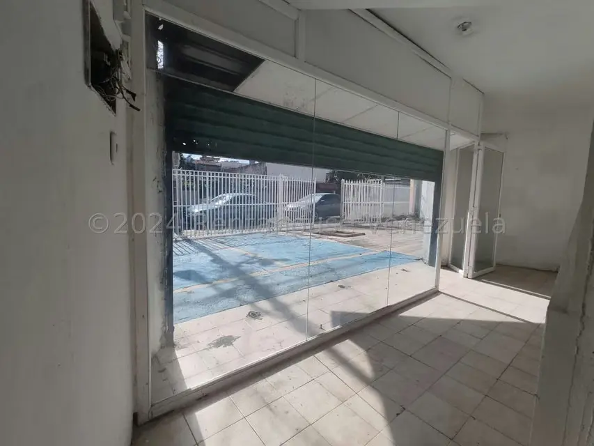 Comercial (Local Comercial) en Venta en Zona Centro, Aragua - 37
