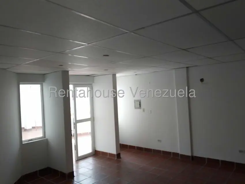 Local Comercial en Alquiler en Centro, Lara - 12