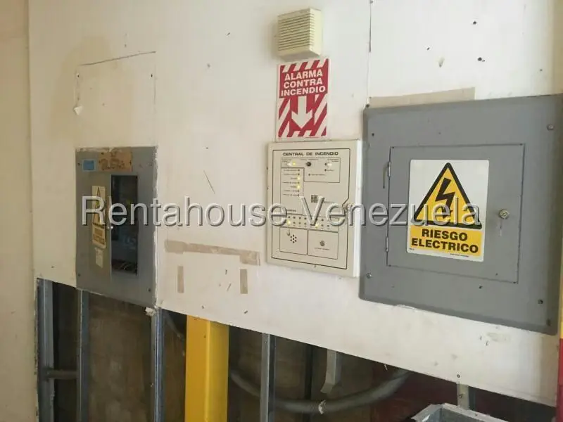 Galpon - Deposito en Venta en Los Robles, Nueva Esparta - 29