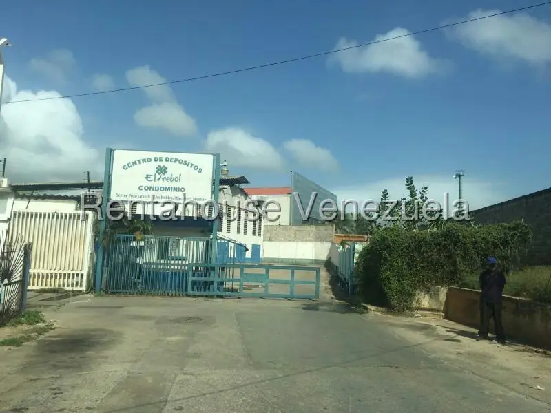 Galpon - Deposito en Venta en Los Robles, Nueva Esparta - 4