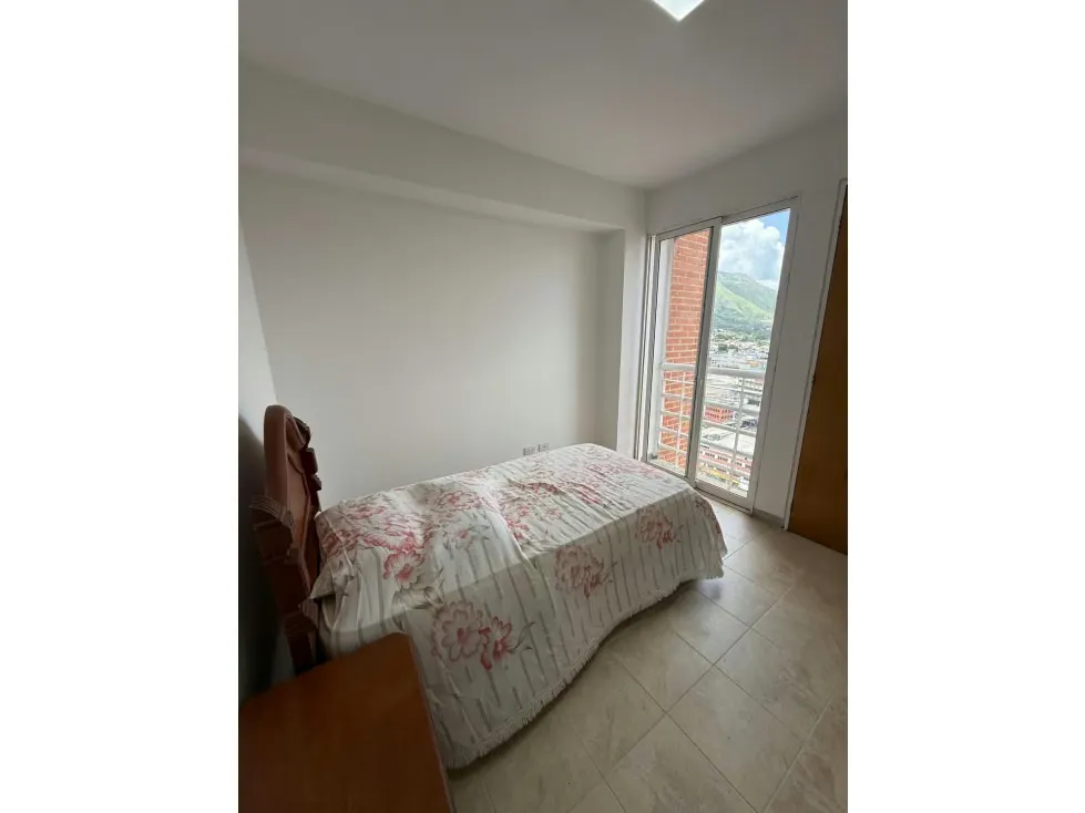 REALTORS ALQUILA APTO RESIDENCIAS PARQUE DEL ESTE - 10