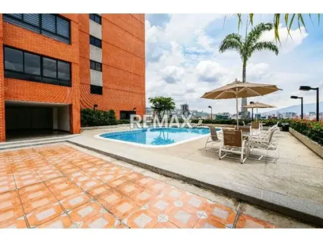 VENTA EXCLUSIVO PENTHOUSE EN LOMAS DE LAS MERCEDES 437M - 18