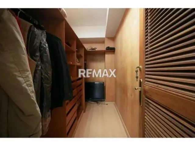 VENTA EXCLUSIVO PENTHOUSE EN LOMAS DE LAS MERCEDES 437M - 9