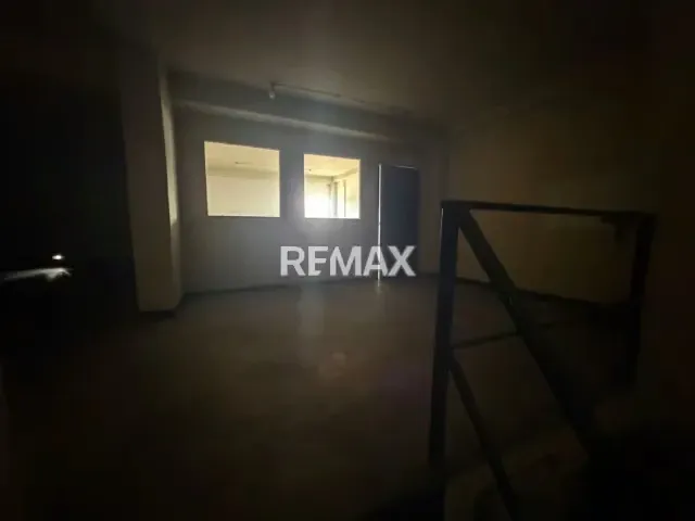 Amplio Local Comercial a pie de Av Ayacucho y Boyaca - 6