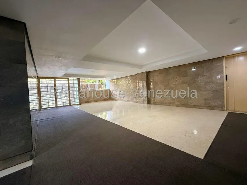 Apartamento (1 Nivel) en Venta en El Paraiso, Distrito Metropolitano - 12