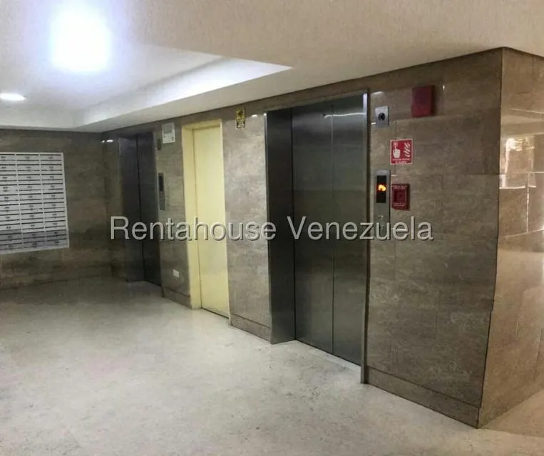 Apartamento (1 Nivel) en Venta en El Paraiso, Distrito Metropolitano - 7