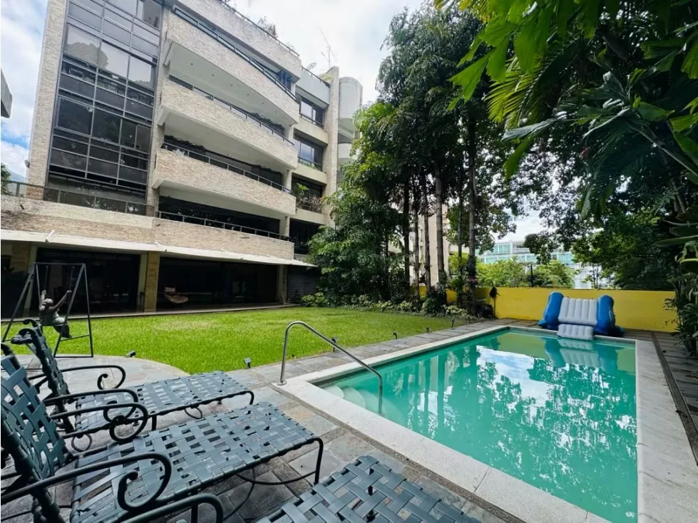 PB en venta 685m2 3H+2S/3.5B+S/5P La Castellana