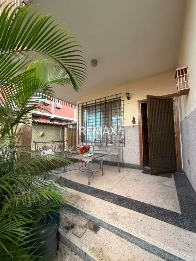 En Venta Casa-Quinta La Plata - 2
