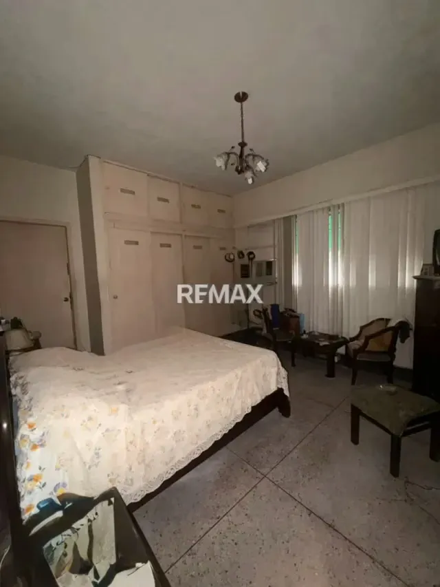 En Venta Casa-Quinta La Plata - 4