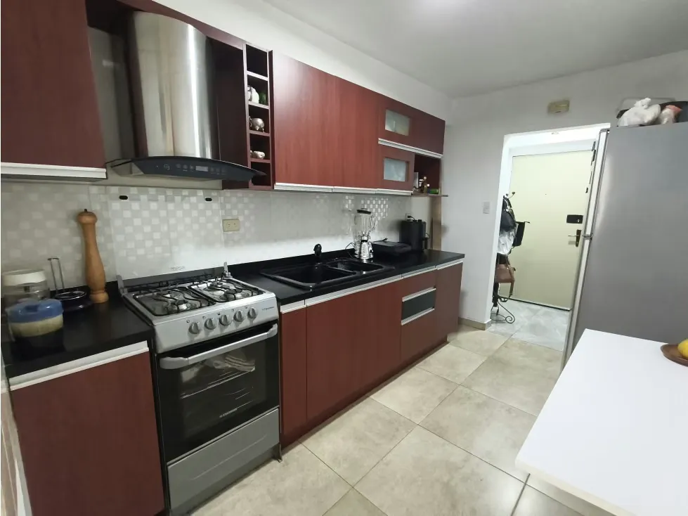 LINDO Y CÓMODO APARTAMENTO EN VENTA EN LOMAS DEL ÁVILA - 8