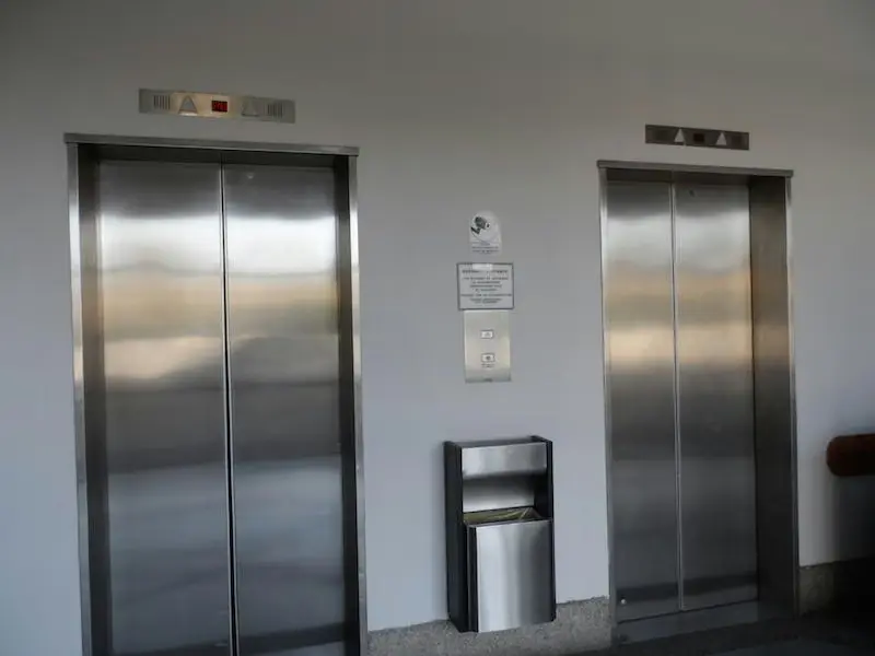 Oficina en Venta en Los Samanes, Distrito Metropolitano - 2