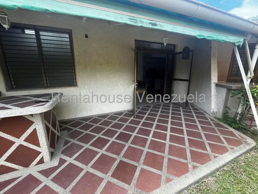 Townhouse (1 Nivel) en Venta en Palm Beach, Miranda - 2