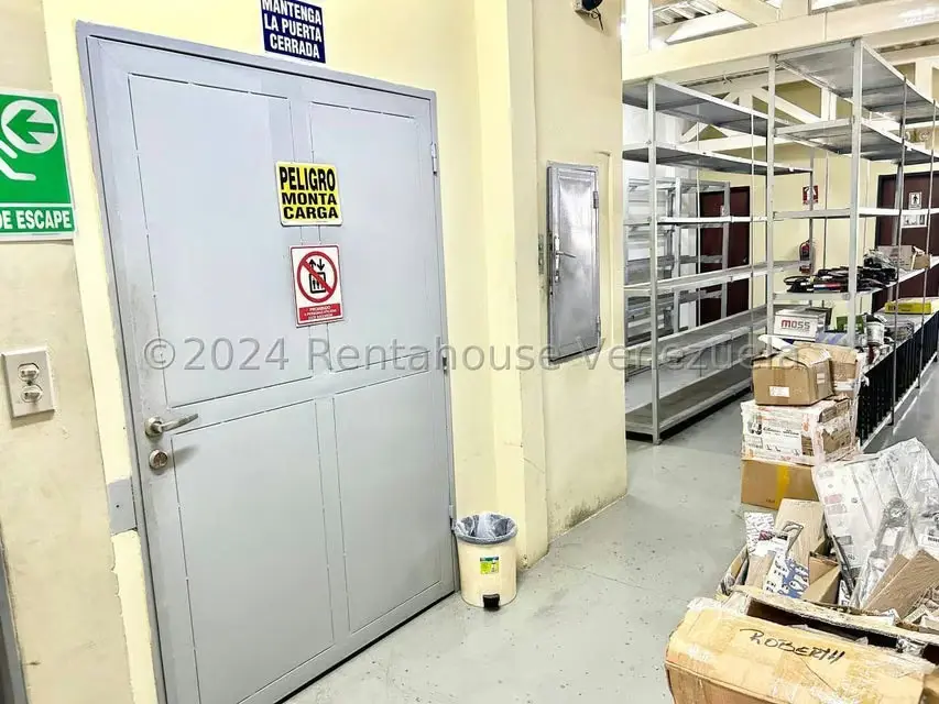 Edificio en Venta en Centro, Lara - 31