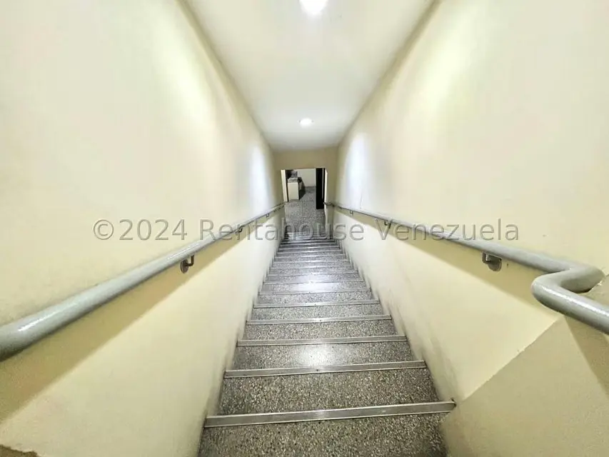 Edificio en Venta en Centro, Lara - 32