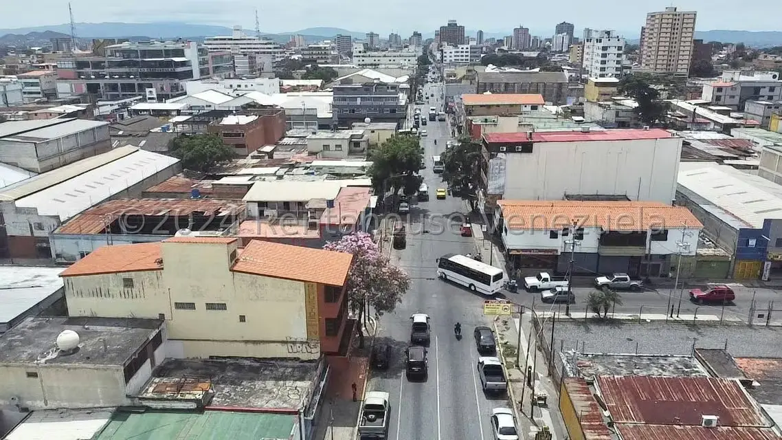 Edificio en Venta en Centro, Lara - 8