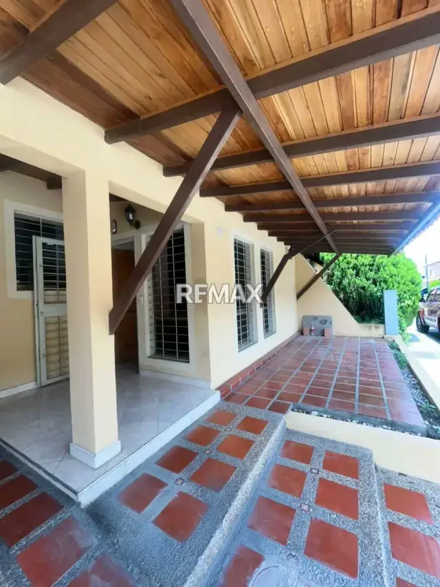 Casa Townhouse en venta Cabudare Conjunto Trigalpa