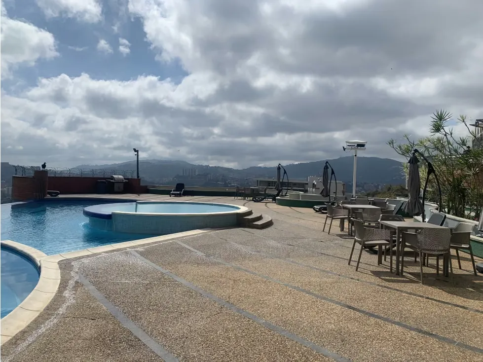 Se Vende apartamento 323 M2 en La Urb: Mirador de Los Campitos - 4