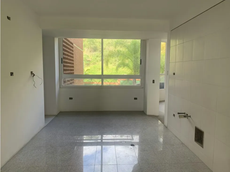 Se Vende apartamento 323 M2 en La Urb: Mirador de Los Campitos - 10