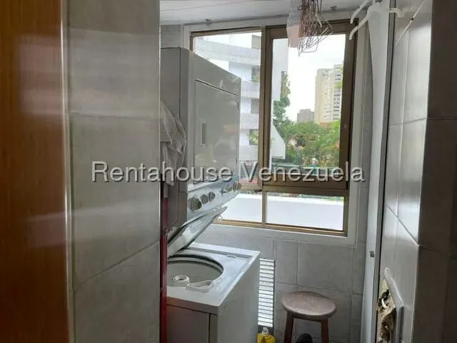 Apartamento (1 Nivel) en Venta en Los Chorros, Distrito Metropolitano - 24