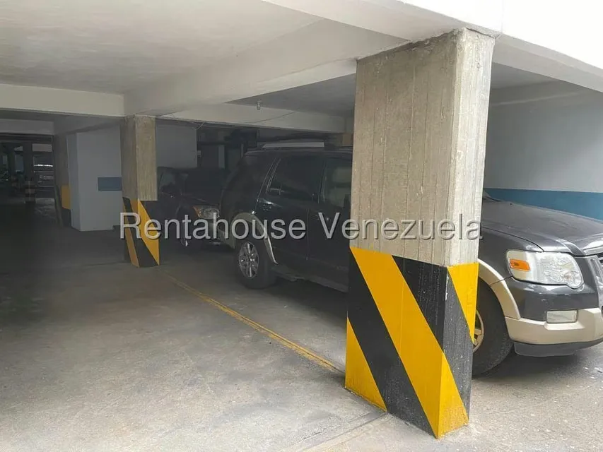 Apartamento (1 Nivel) en Venta en Los Chorros, Distrito Metropolitano - 34
