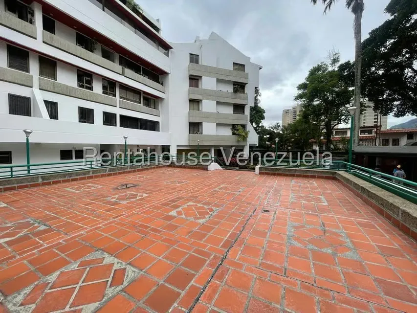 Apartamento (1 Nivel) en Venta en Los Chorros, Distrito Metropolitano - 5