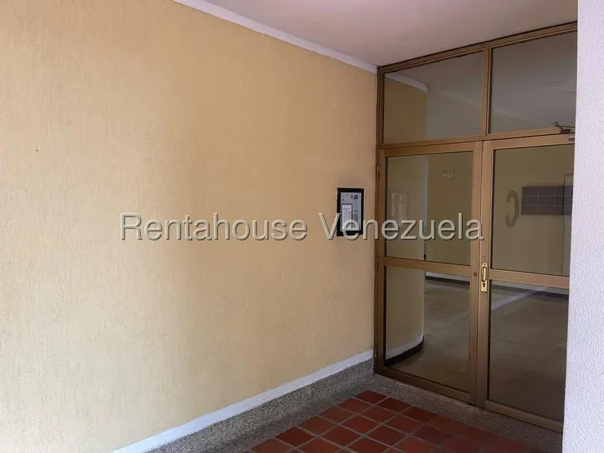 Apartamento (1 Nivel) en Venta en Los Chorros, Distrito Metropolitano - 7