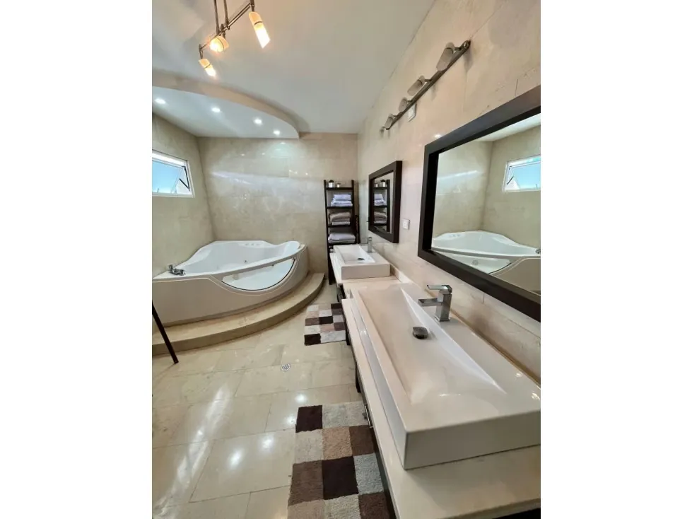 Se Vende Casa 363m2 Los Naranjos 6872 - 14