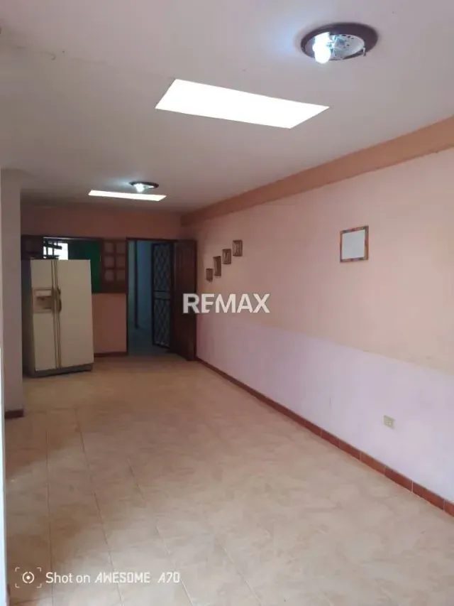 Se vende hermosa casa en la 4ta Etapa A en ciudad Alianza - 12