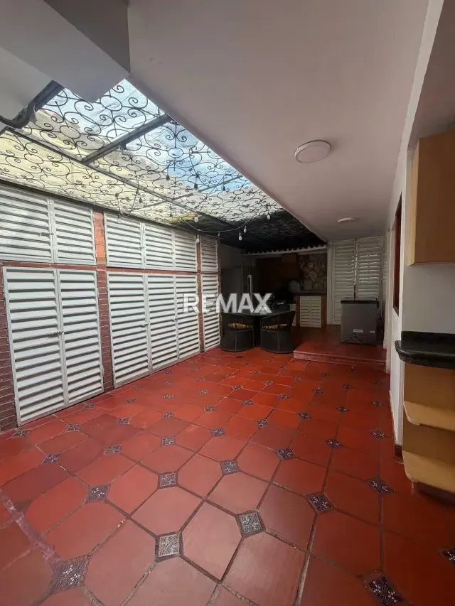Casa en venta en Urbanizacion Villas del Este plaza - 13