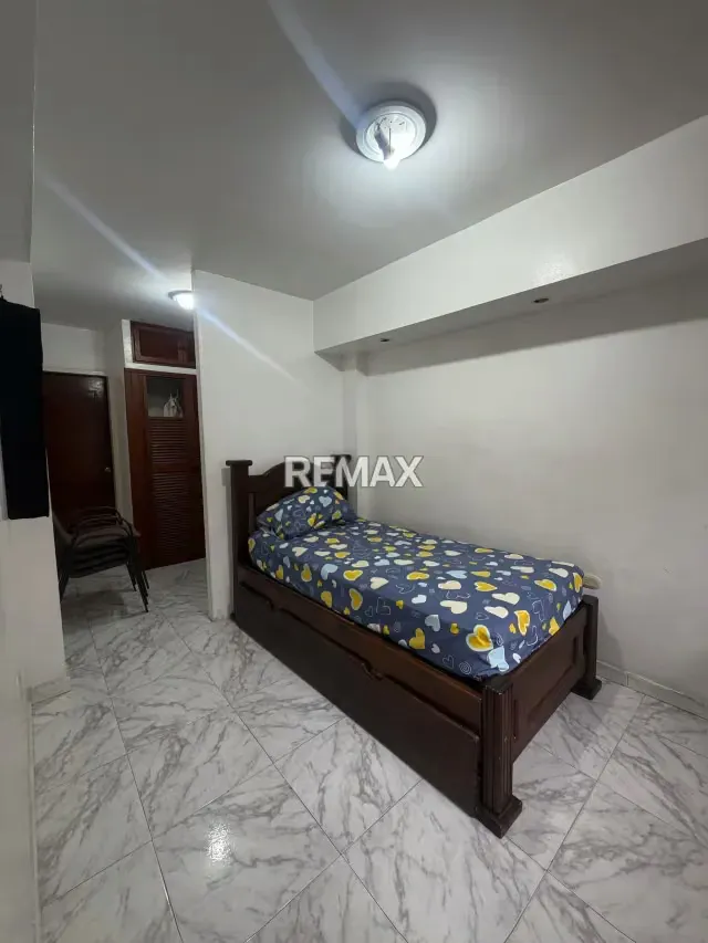 Casa en venta en Urbanizacion Villas del Este plaza - 16