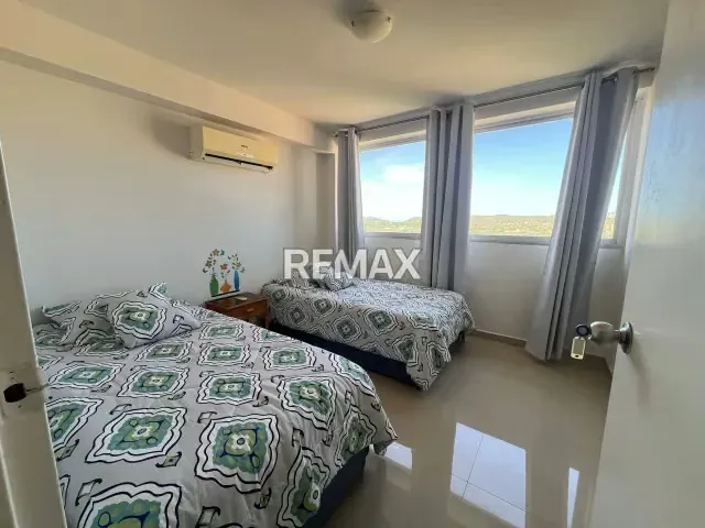 EN VENTA APARTAMENTO EN RESD. VILLAMAR, URB JORGE COLL - ISLA DE MARGARITA - 13