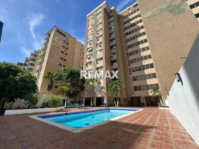 EN VENTA APARTAMENTO EN RESD. VILLAMAR, URB JORGE COLL - ISLA DE MARGARITA - 18