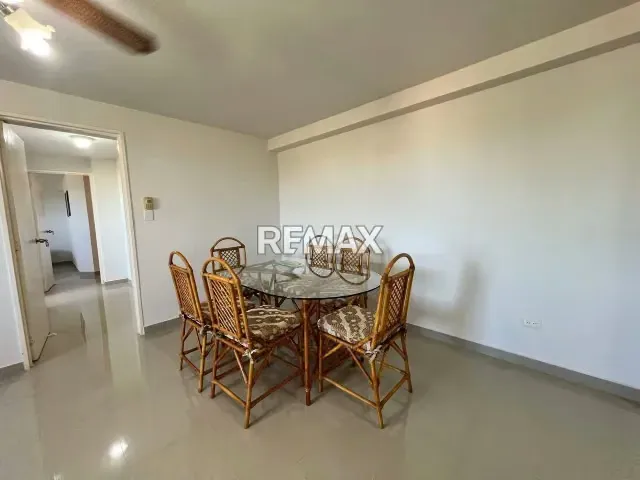 EN VENTA APARTAMENTO EN RESD. VILLAMAR, URB JORGE COLL - ISLA DE MARGARITA - 5