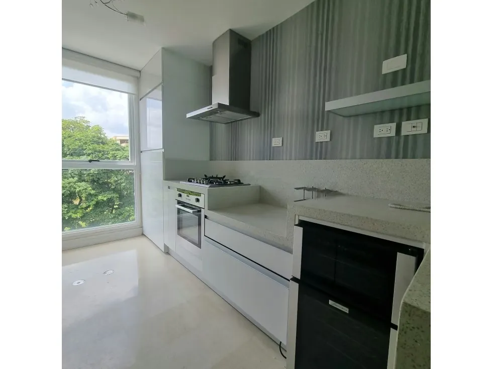 Alquilo apartamento 130m2 La Castellana 2958 - 3