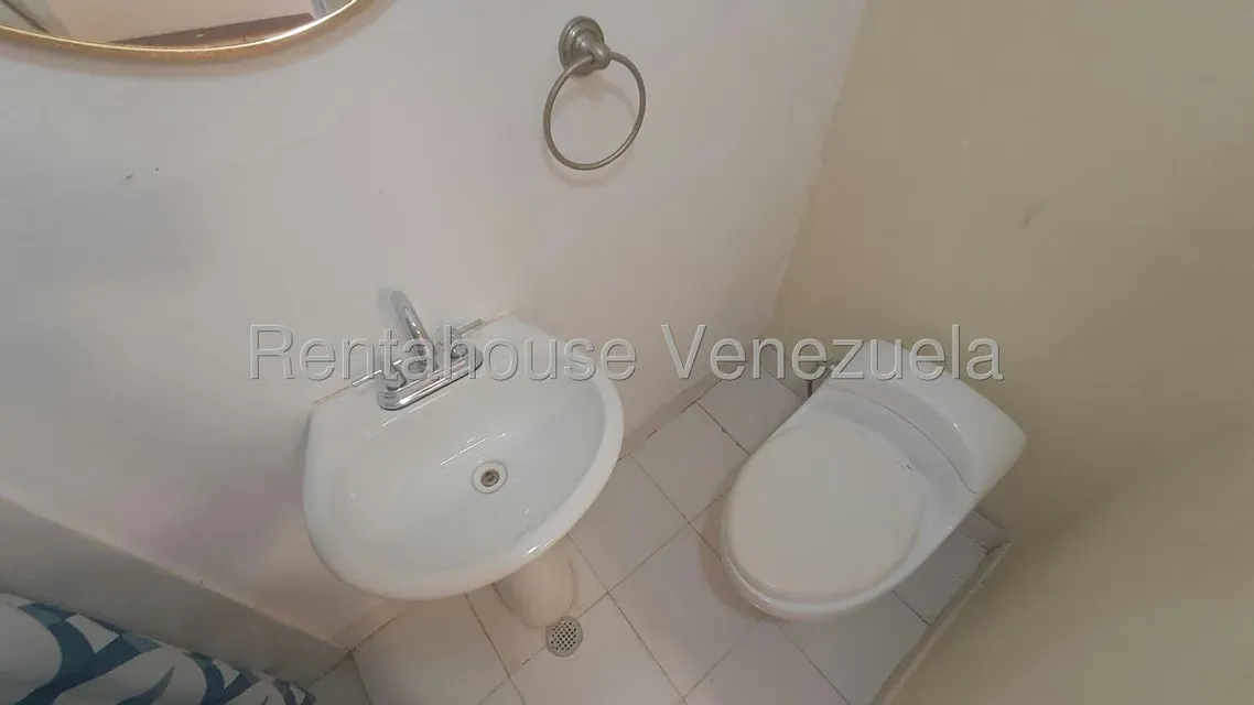 Anexo (1 Nivel) en Alquiler en La Boyera, Distrito Metropolitano - 11