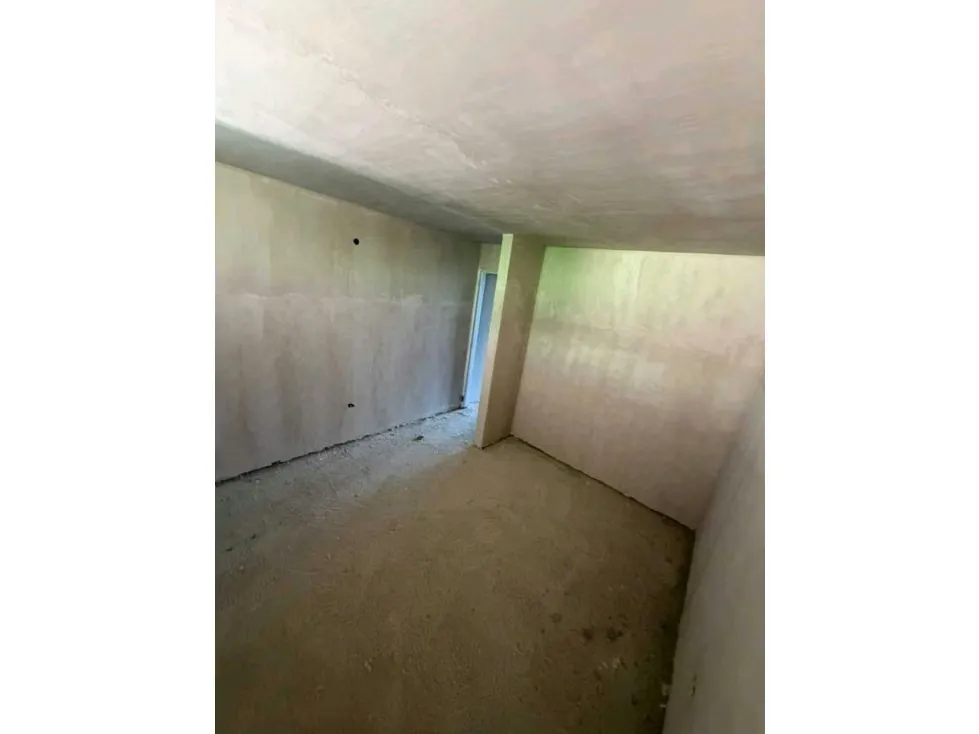 En venta Apto Bosque Los Naranjos. 85 mt 2 habitaciones. 2 baños. - 15
