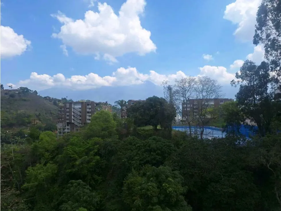 En venta Apto Bosque Los Naranjos. 85 mt 2 habitaciones. 2 baños. - 5