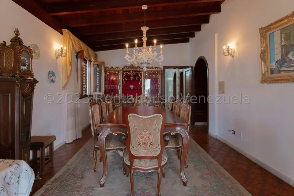 Casa (Duplex) en Venta en Cumbres de Curumo, Distrito Metropolitano - 18