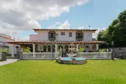 View 32