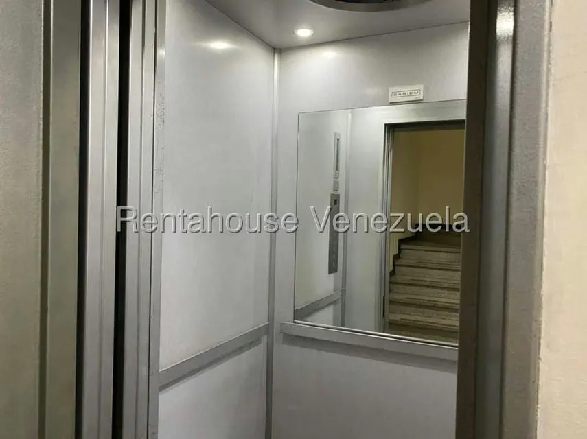 Apartamento (1 Nivel) en Venta en El Llanito, Distrito Metropolitano - 4