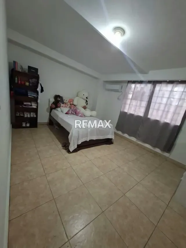 En Venta Edificio ubicado en Guanare, Carrera 11 con esquina Calle 13, Sector La Arenosa, Guanare, Portuguesa, Venezuela - 13