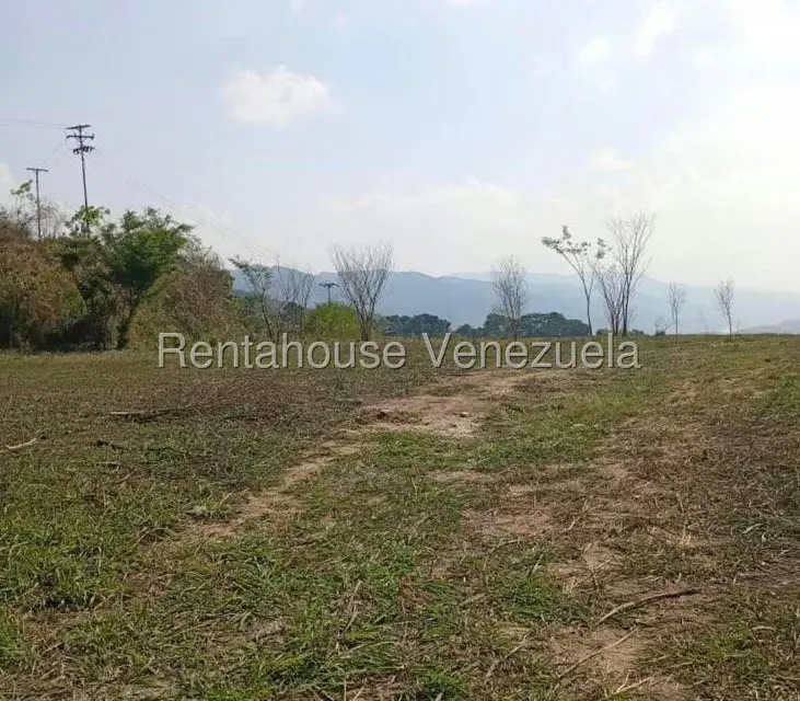 Terreno (Industrial) en Venta en Guatire, Miranda - 3