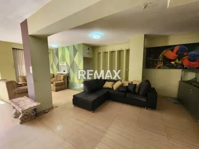 Local Comercial En Avenida 14 En Venta - 3