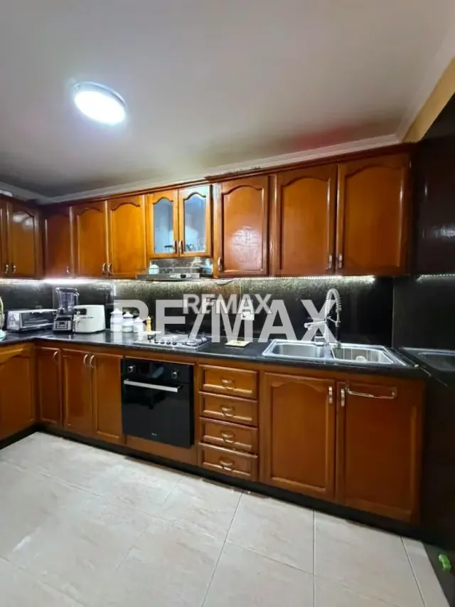 EN VENTA VILLA BOSNIA - 6
