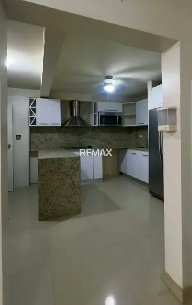TOWNHOUSE VILLA ALQUILER VALLE FRIO - 4