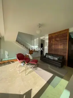 View 3