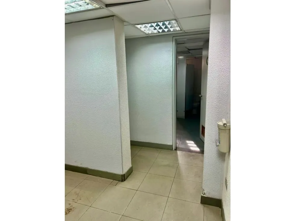Se vende edificio 1.567m2 12p Los Ruices - 15
