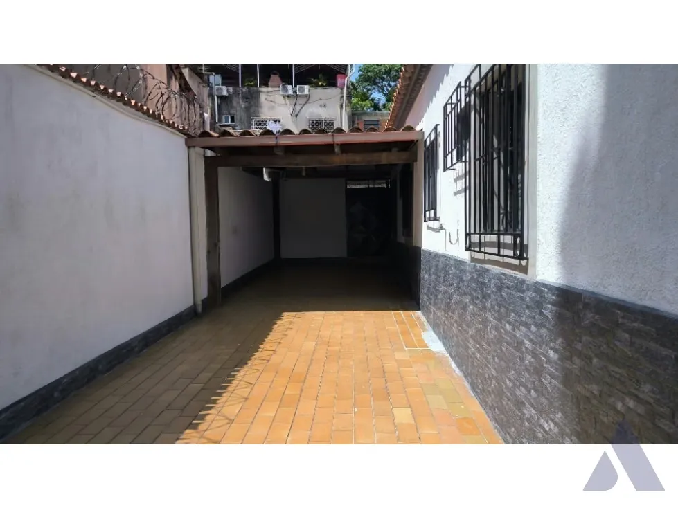 Se alquila casa 497m2 Los Rosales 3208 - 2